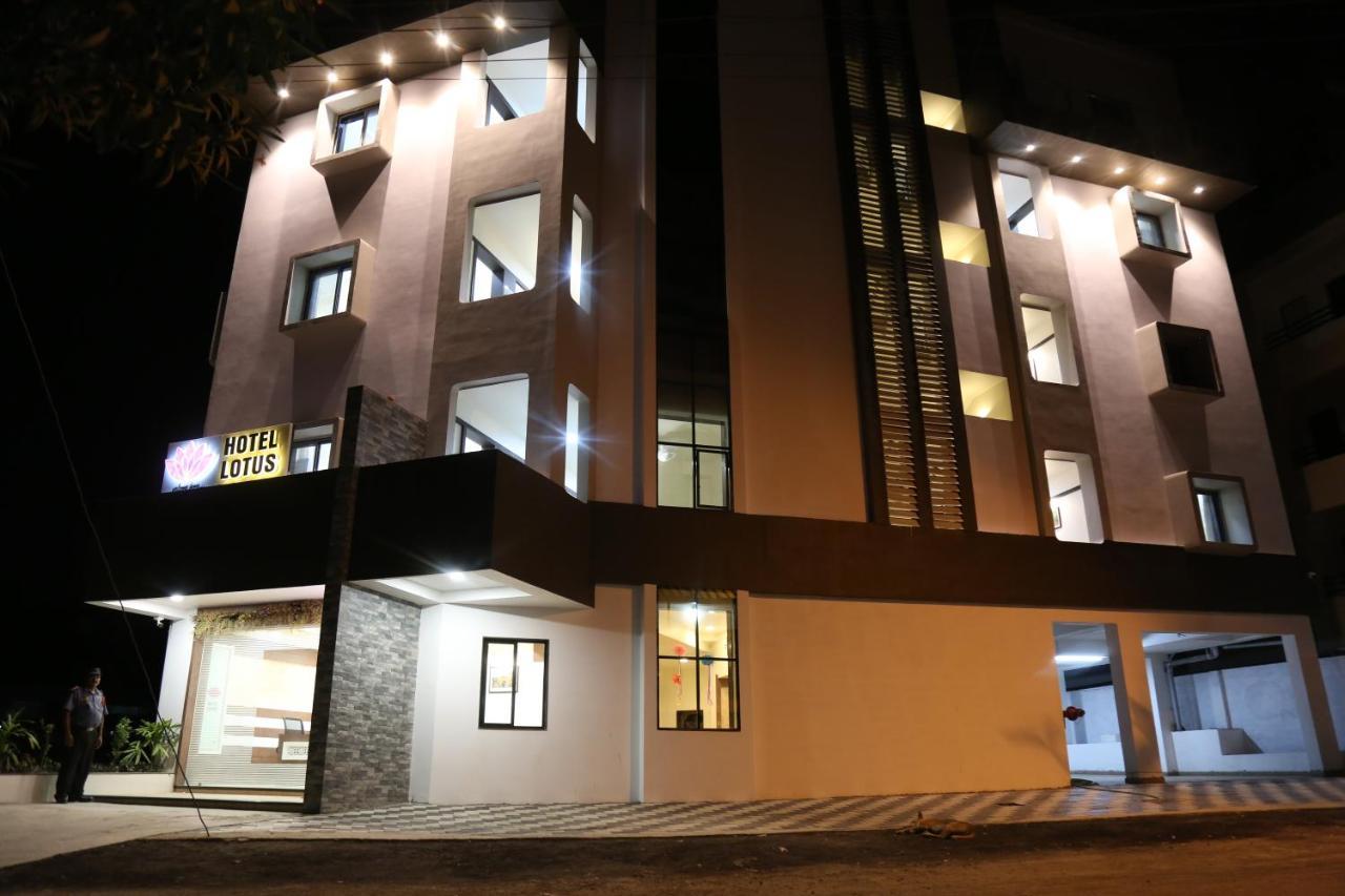 Hotel Lotus Chandrapur エクステリア 写真