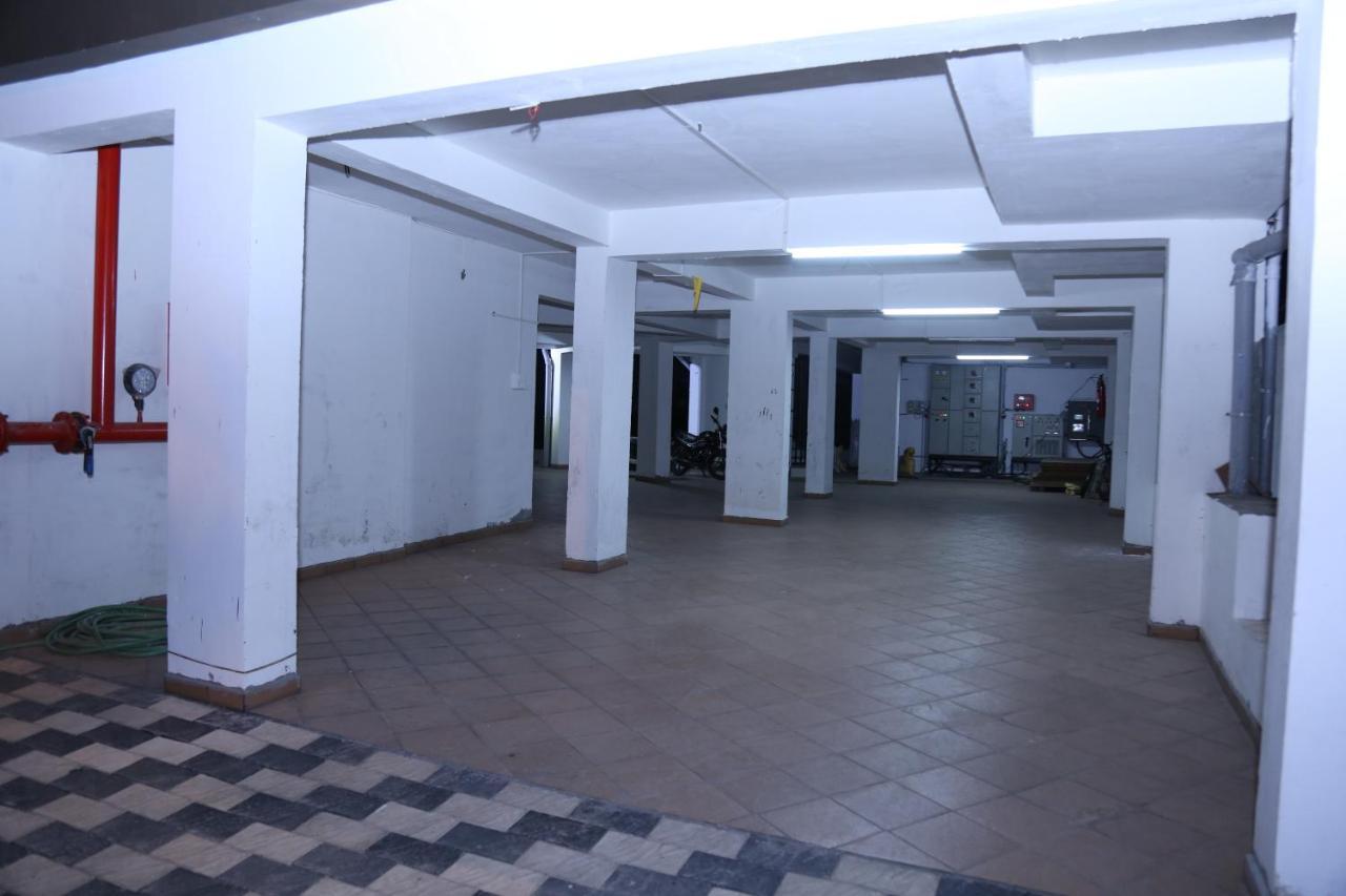 Hotel Lotus Chandrapur エクステリア 写真